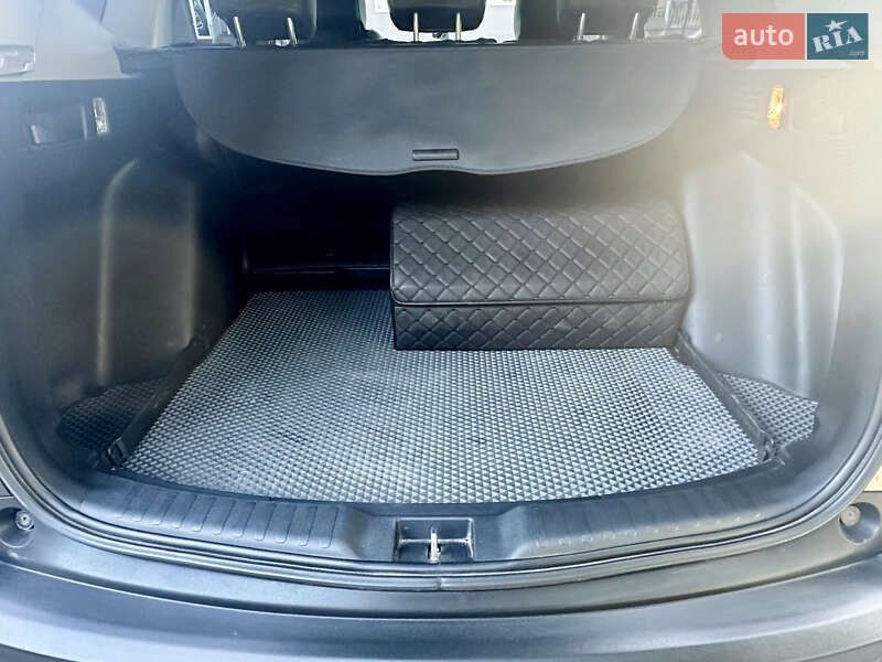 Внедорожник / Кроссовер Honda CR-V 2018 в Полтаве