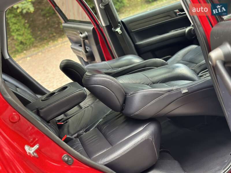 Внедорожник / Кроссовер Honda CR-V 2011 в Дрогобыче