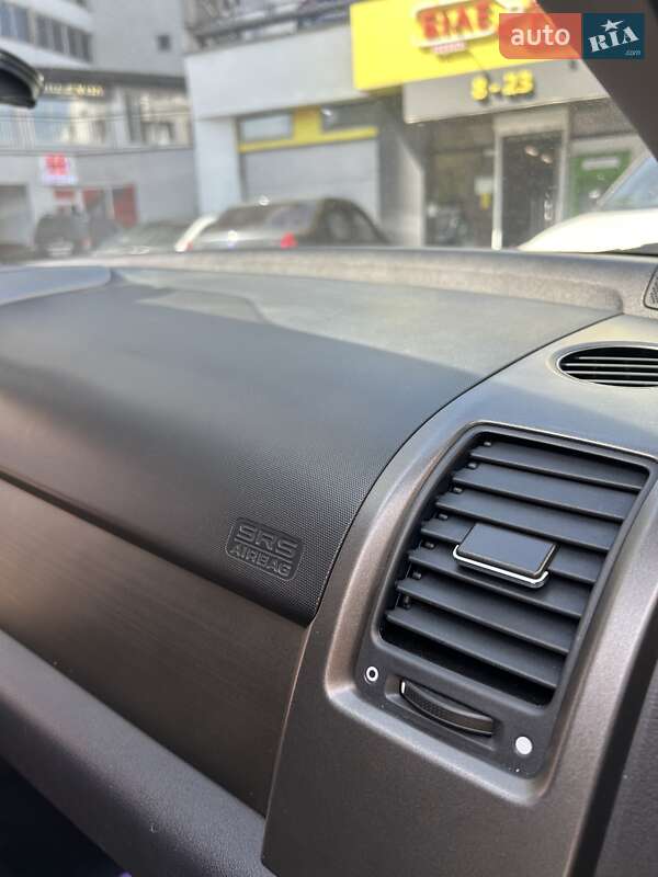 Внедорожник / Кроссовер Honda CR-V 2010 в Киеве