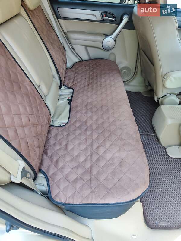 Внедорожник / Кроссовер Honda CR-V 2007 в Умани