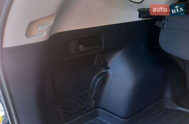 Внедорожник / Кроссовер Honda CR-V 2014 в 