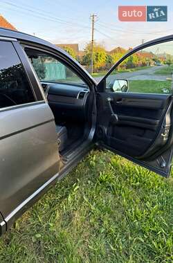 Внедорожник / Кроссовер Honda CR-V 2011 в 