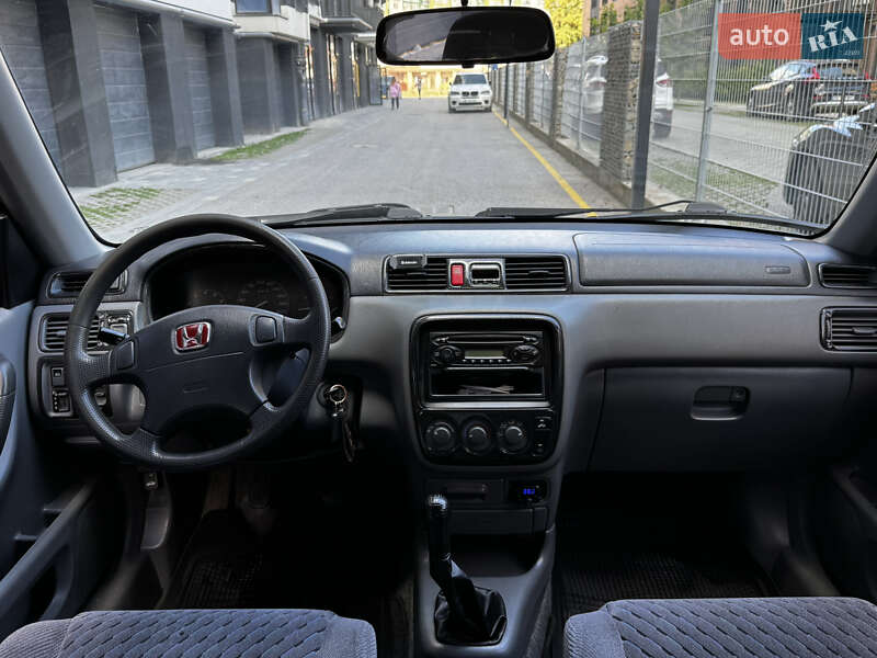Внедорожник / Кроссовер Honda CR-V 2000 в Ивано-Франковске