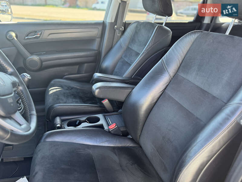 Внедорожник / Кроссовер Honda CR-V 2011 в Белой Церкви