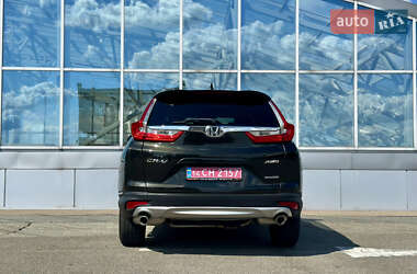 Внедорожник / Кроссовер Honda CR-V 2018 в 