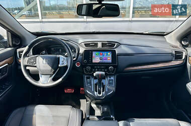 Внедорожник / Кроссовер Honda CR-V 2018 в 
