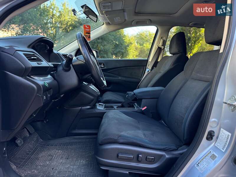 Внедорожник / Кроссовер Honda CR-V 2015 в Киеве