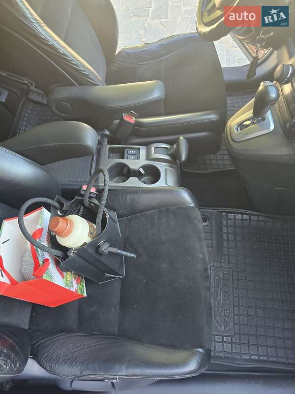 Внедорожник / Кроссовер Honda CR-V 2011 в Сумах