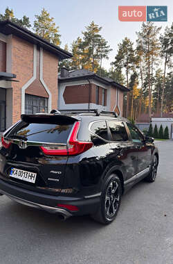 Внедорожник / Кроссовер Honda CR-V 2017 в 