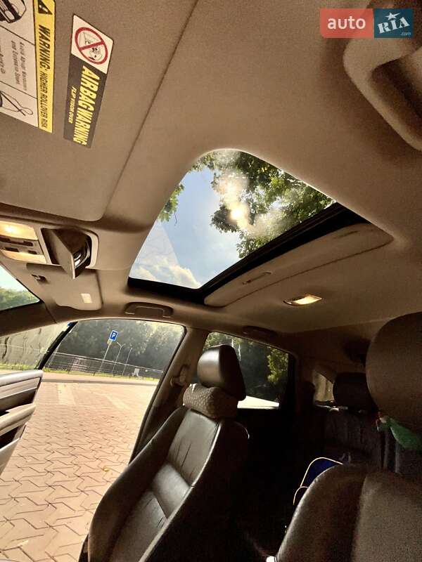 Внедорожник / Кроссовер Honda CR-V 2011 в Тернополе