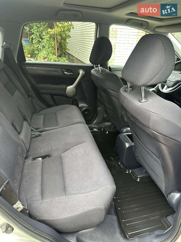 Внедорожник / Кроссовер Honda CR-V 2007 в Виннице
