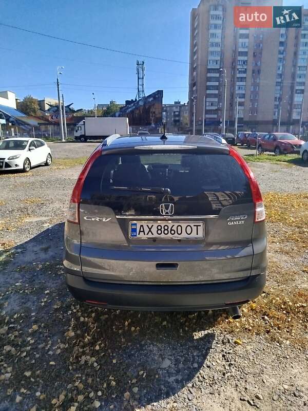 Внедорожник / Кроссовер Honda CR-V 2014 в Харькове