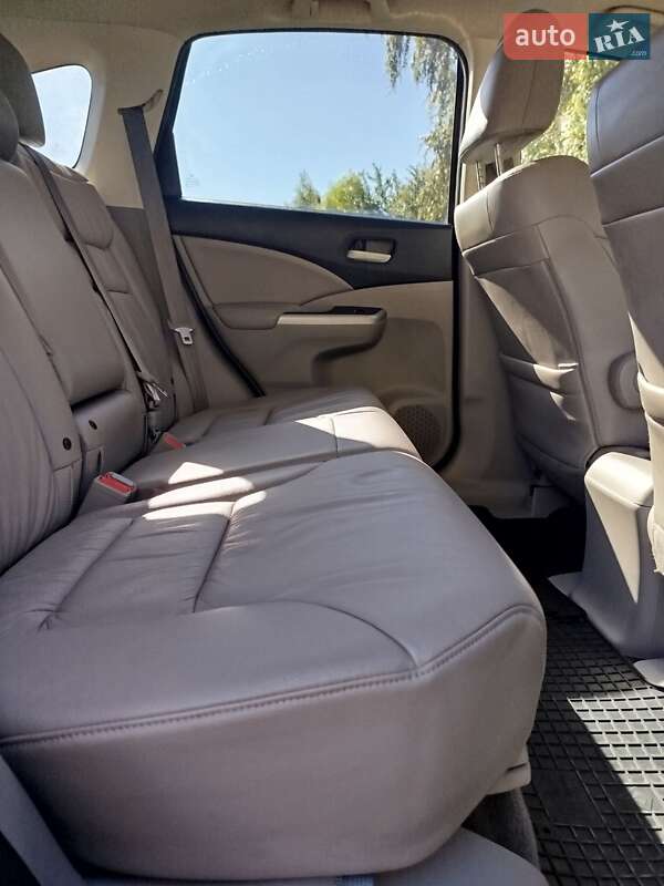 Внедорожник / Кроссовер Honda CR-V 2014 в Харькове