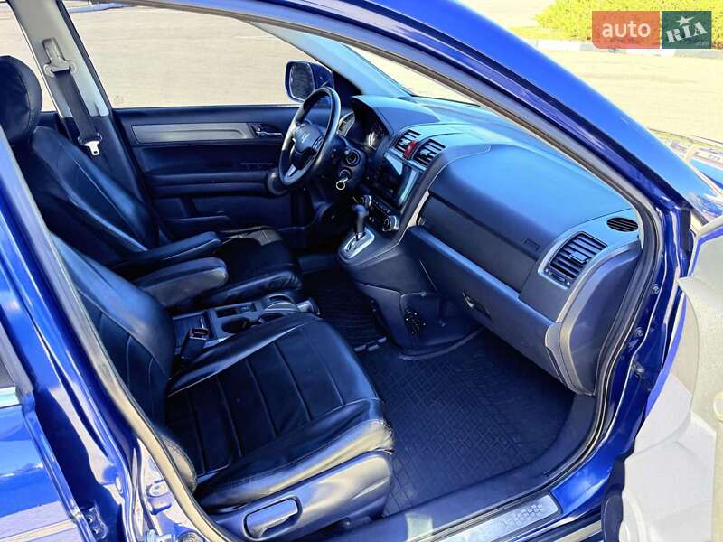 Внедорожник / Кроссовер Honda CR-V 2011 в Харькове