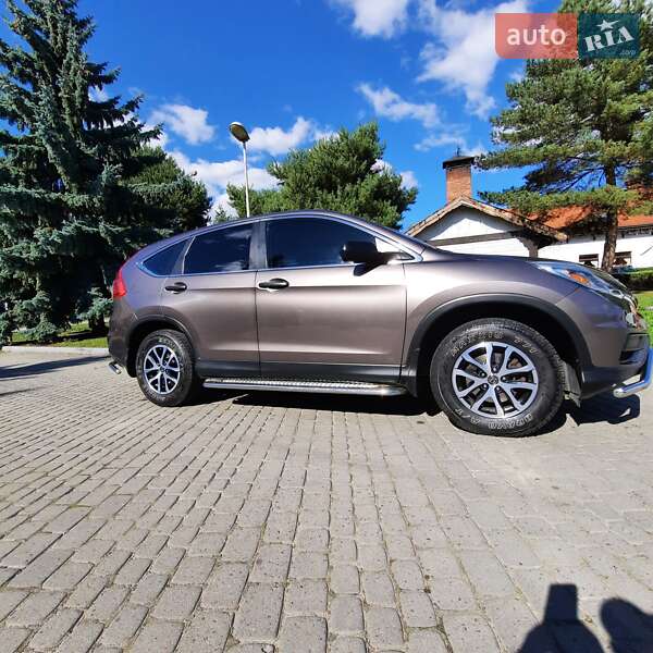 Внедорожник / Кроссовер Honda CR-V 2015 в Ивано-Франковске