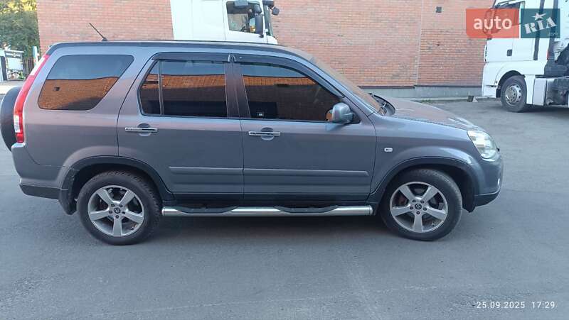 Внедорожник / Кроссовер Honda CR-V 2005 в Чернигове