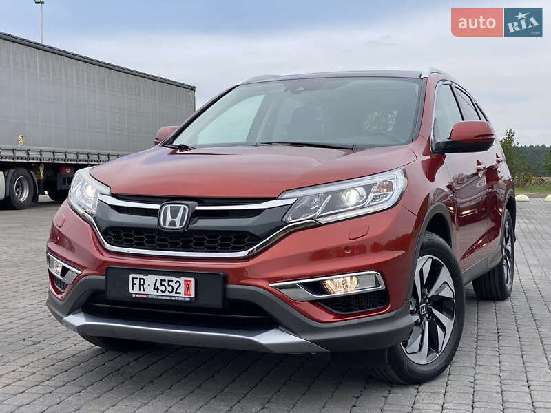 Внедорожник / Кроссовер Honda CR-V 2015 в Радивилове