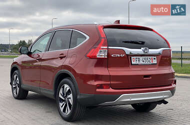 Внедорожник / Кроссовер Honda CR-V 2015 в 