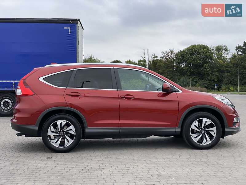 Внедорожник / Кроссовер Honda CR-V 2015 в Радивилове