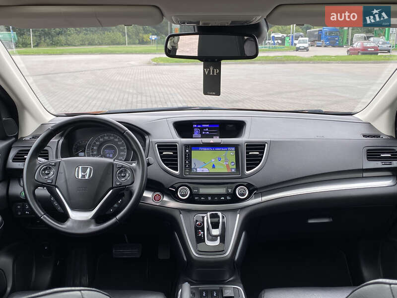 Внедорожник / Кроссовер Honda CR-V 2015 в Радивилове