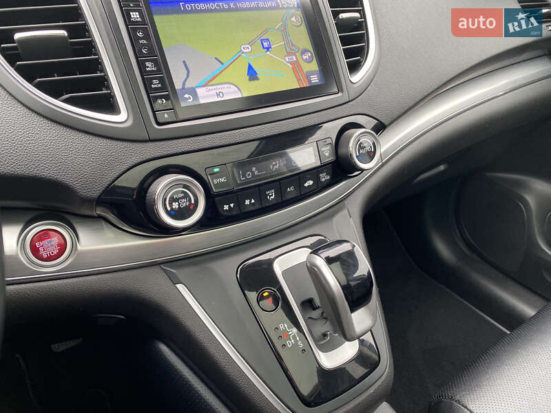 Внедорожник / Кроссовер Honda CR-V 2015 в Радивилове