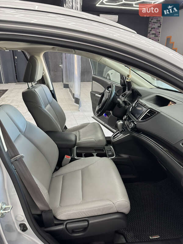 Внедорожник / Кроссовер Honda CR-V 2014 в Житомире
