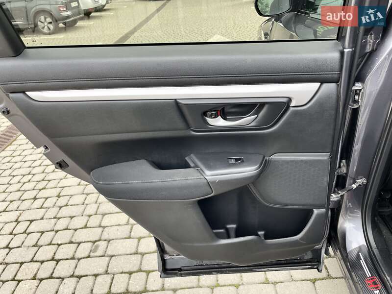 Внедорожник / Кроссовер Honda CR-V 2020 в Львове