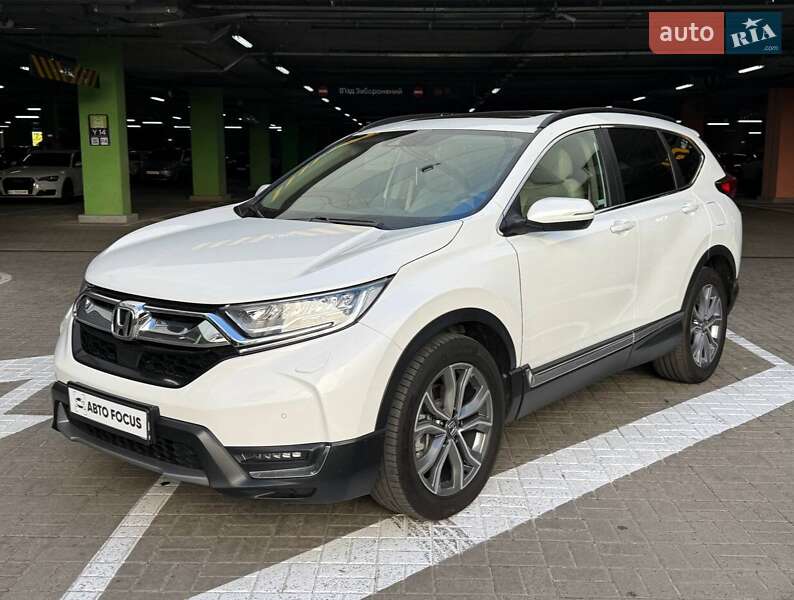 Внедорожник / Кроссовер Honda CR-V 2020 в Киеве