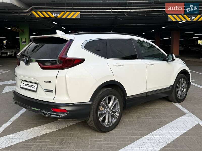 Внедорожник / Кроссовер Honda CR-V 2020 в Киеве