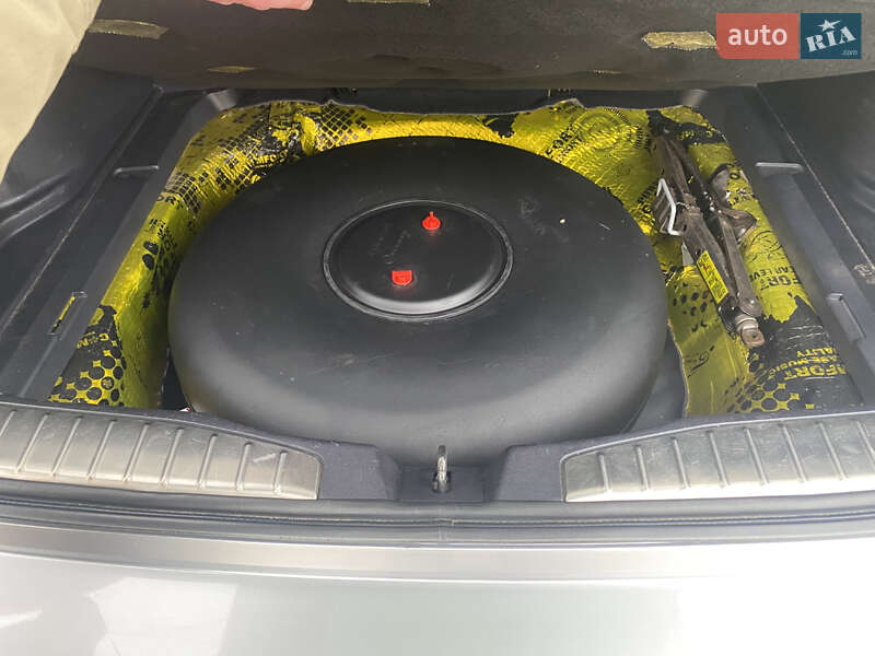 Внедорожник / Кроссовер Honda CR-V 2010 в Каменском