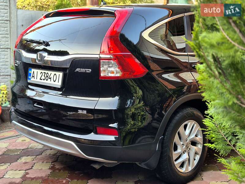 Внедорожник / Кроссовер Honda CR-V 2016 в Запорожье