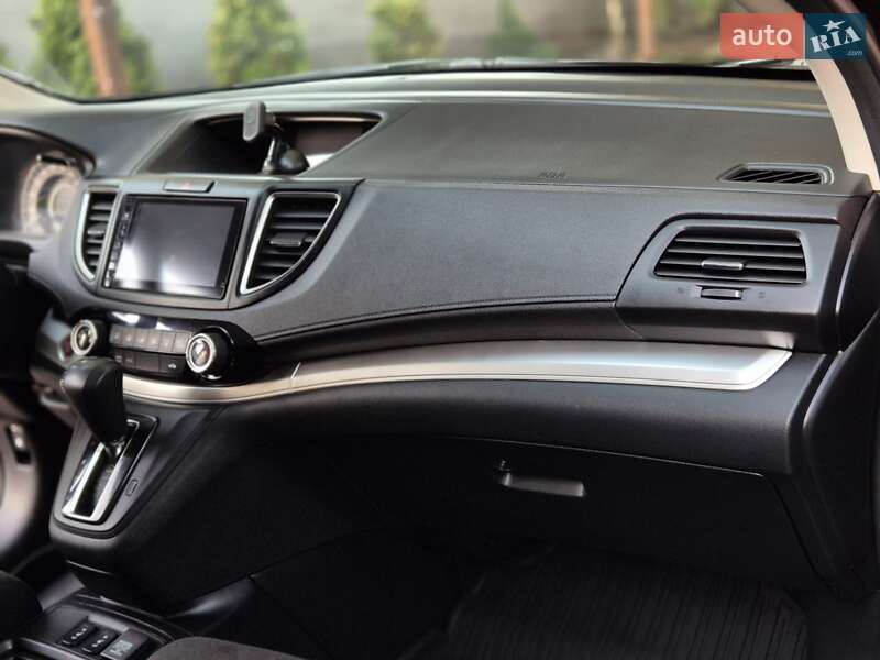Внедорожник / Кроссовер Honda CR-V 2016 в Запорожье