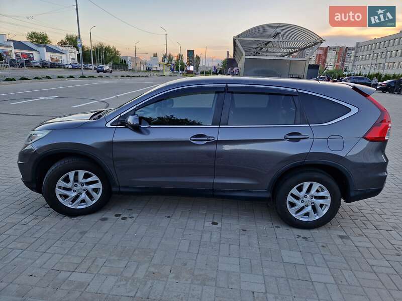 Внедорожник / Кроссовер Honda CR-V 2015 в 
