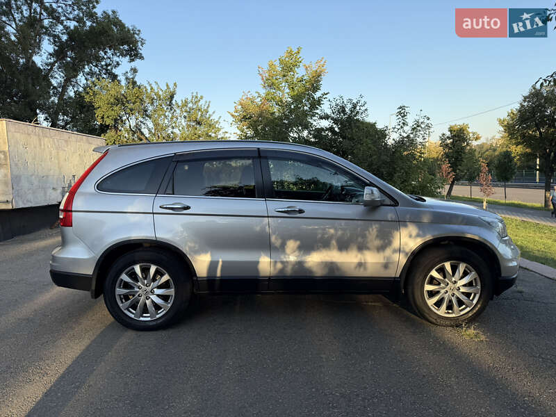 Внедорожник / Кроссовер Honda CR-V 2012 в Киеве