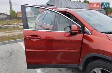 Внедорожник / Кроссовер Honda CR-V 2015 в 