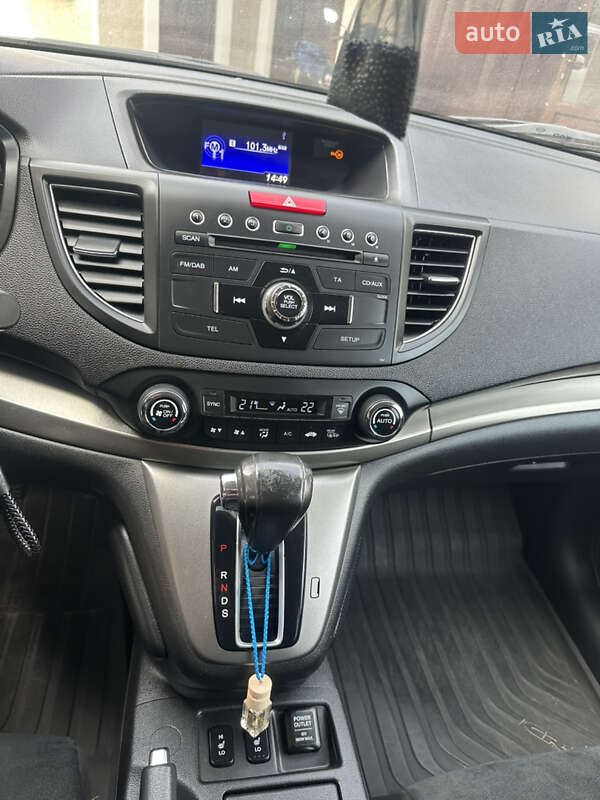 Внедорожник / Кроссовер Honda CR-V 2014 в Ивано-Франковске