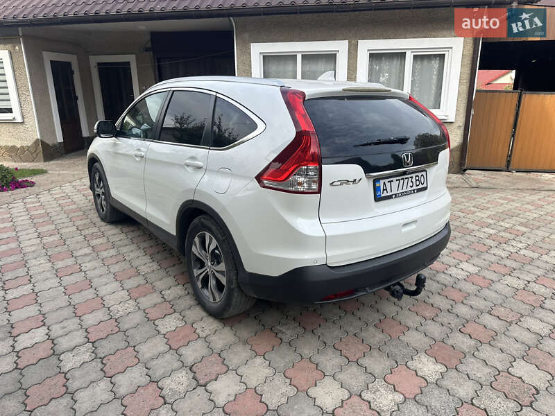 Внедорожник / Кроссовер Honda CR-V 2014 в Ивано-Франковске