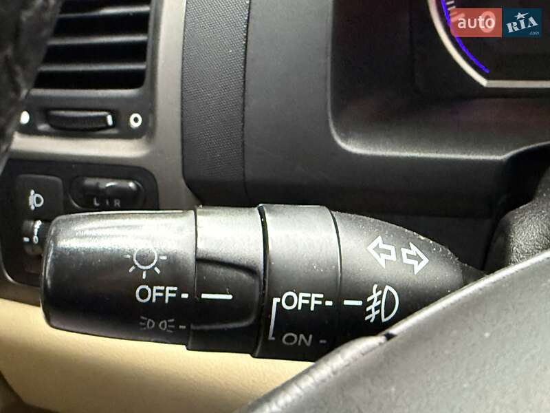 Внедорожник / Кроссовер Honda CR-V 2009 в Киеве