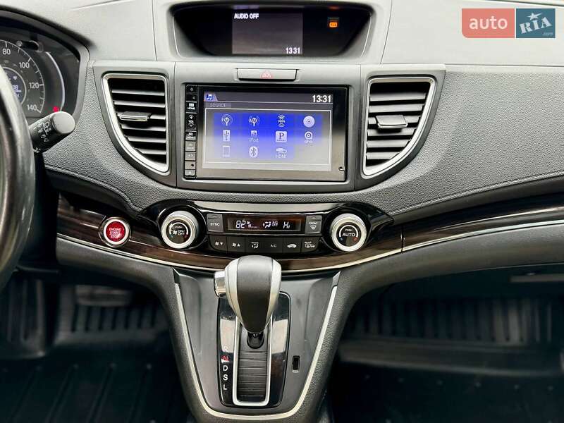 Внедорожник / Кроссовер Honda CR-V 2015 в Киеве