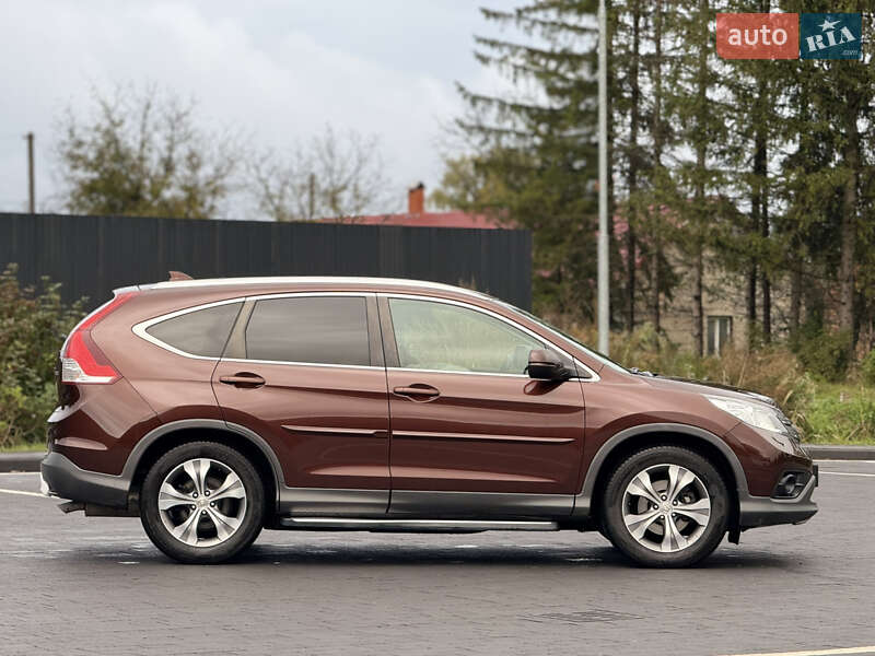 Позашляховик / Кросовер Honda CR-V 2014 в Самборі