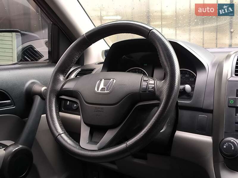 Внедорожник / Кроссовер Honda CR-V 2010 в Киеве