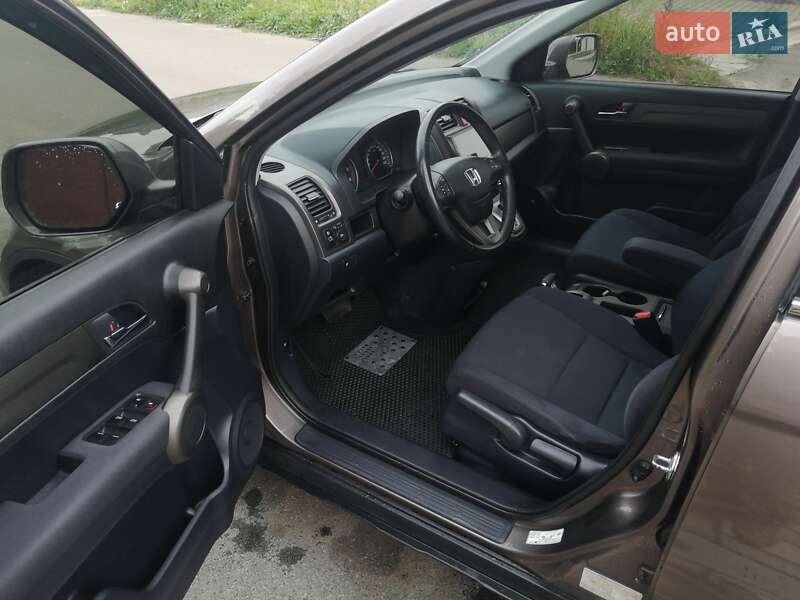 Внедорожник / Кроссовер Honda CR-V 2010 в Киеве