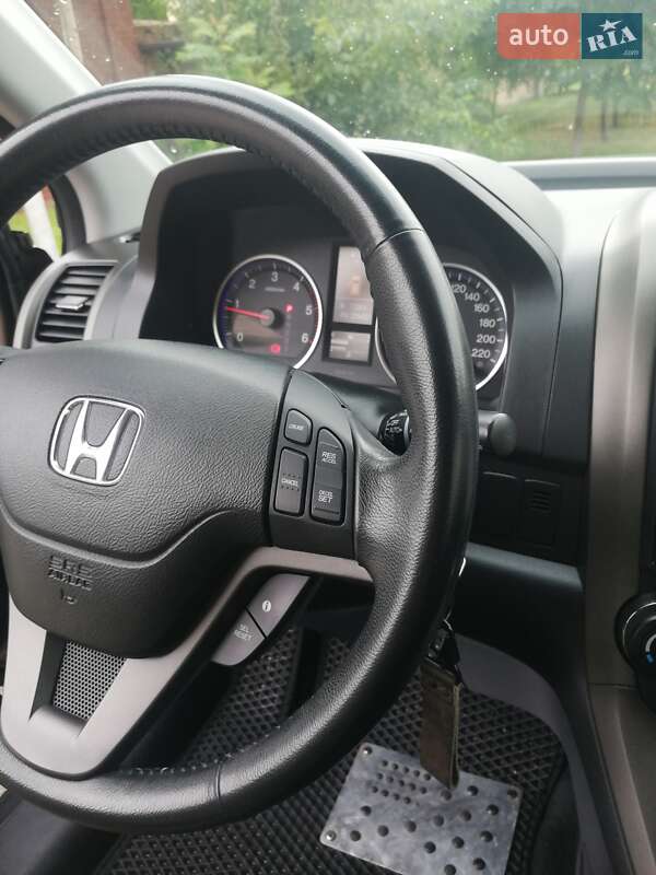 Внедорожник / Кроссовер Honda CR-V 2010 в Киеве