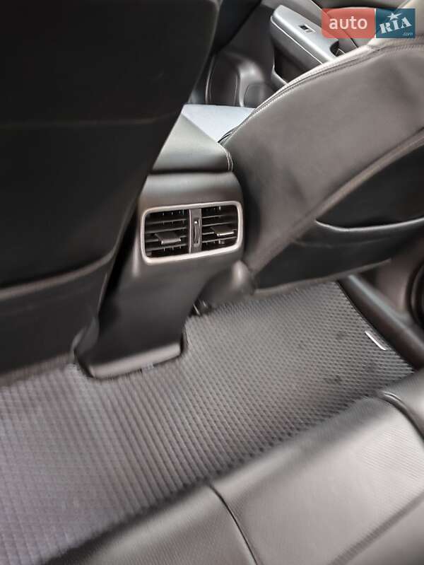 Внедорожник / Кроссовер Honda CR-V 2016 в Харькове