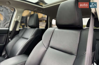 Внедорожник / Кроссовер Honda CR-V 2015 в 