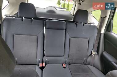 Внедорожник / Кроссовер Honda CR-V 2015 в 
