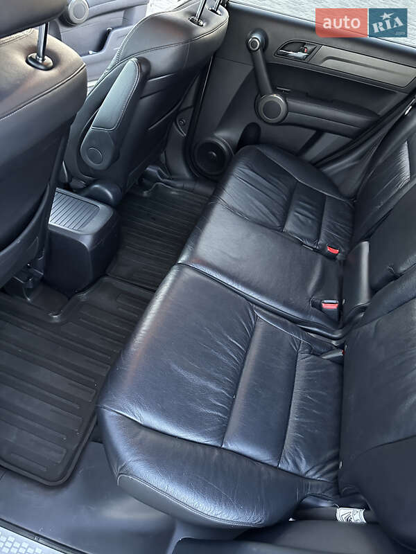Внедорожник / Кроссовер Honda CR-V 2012 в Днепре