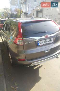 Внедорожник / Кроссовер Honda CR-V 2015 в 
