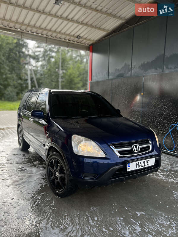 Позашляховик / Кросовер Honda CR-V 2004 в Трускавці