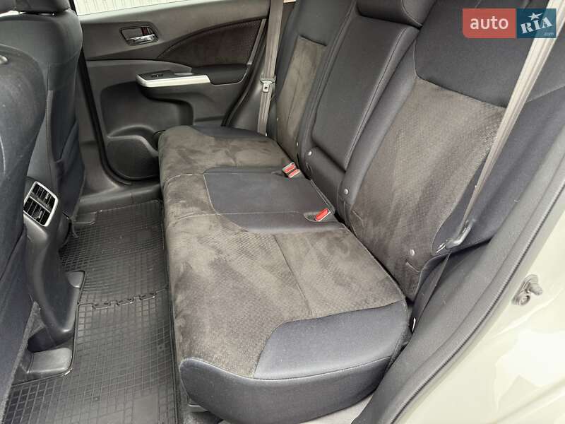 Внедорожник / Кроссовер Honda CR-V 2016 в Виннице